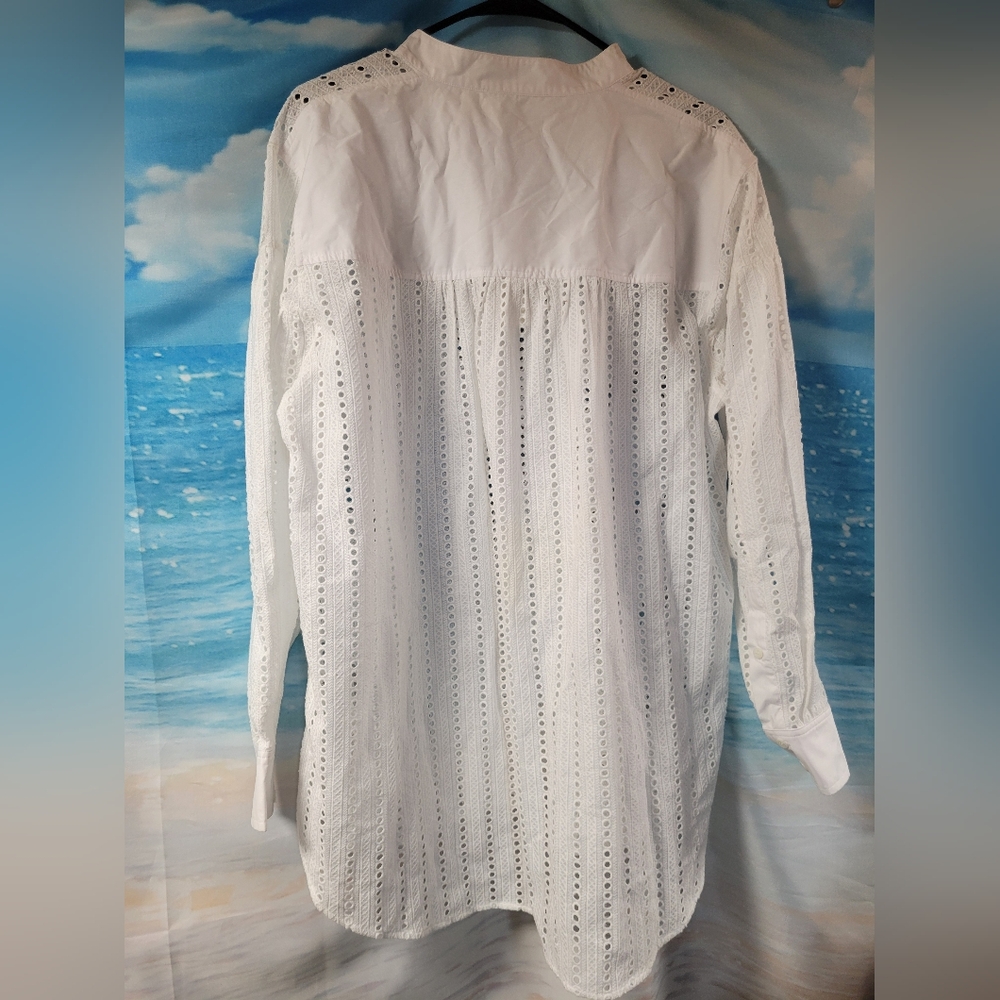 THAKOON NWT White Vogue resort-wear Button-Up Shirt‎ with Eyelet Design Size Med - Picture 2 of 8